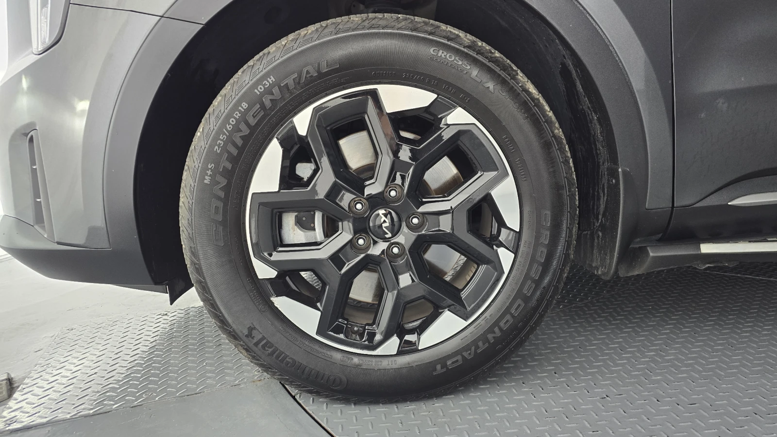 Kia Sorento 2024* 4x4* 7 PASS* ОБДУХ* DIS* КРАЙНА ЦЕНА, снимка 5 - Автомобили и джипове - 55596739