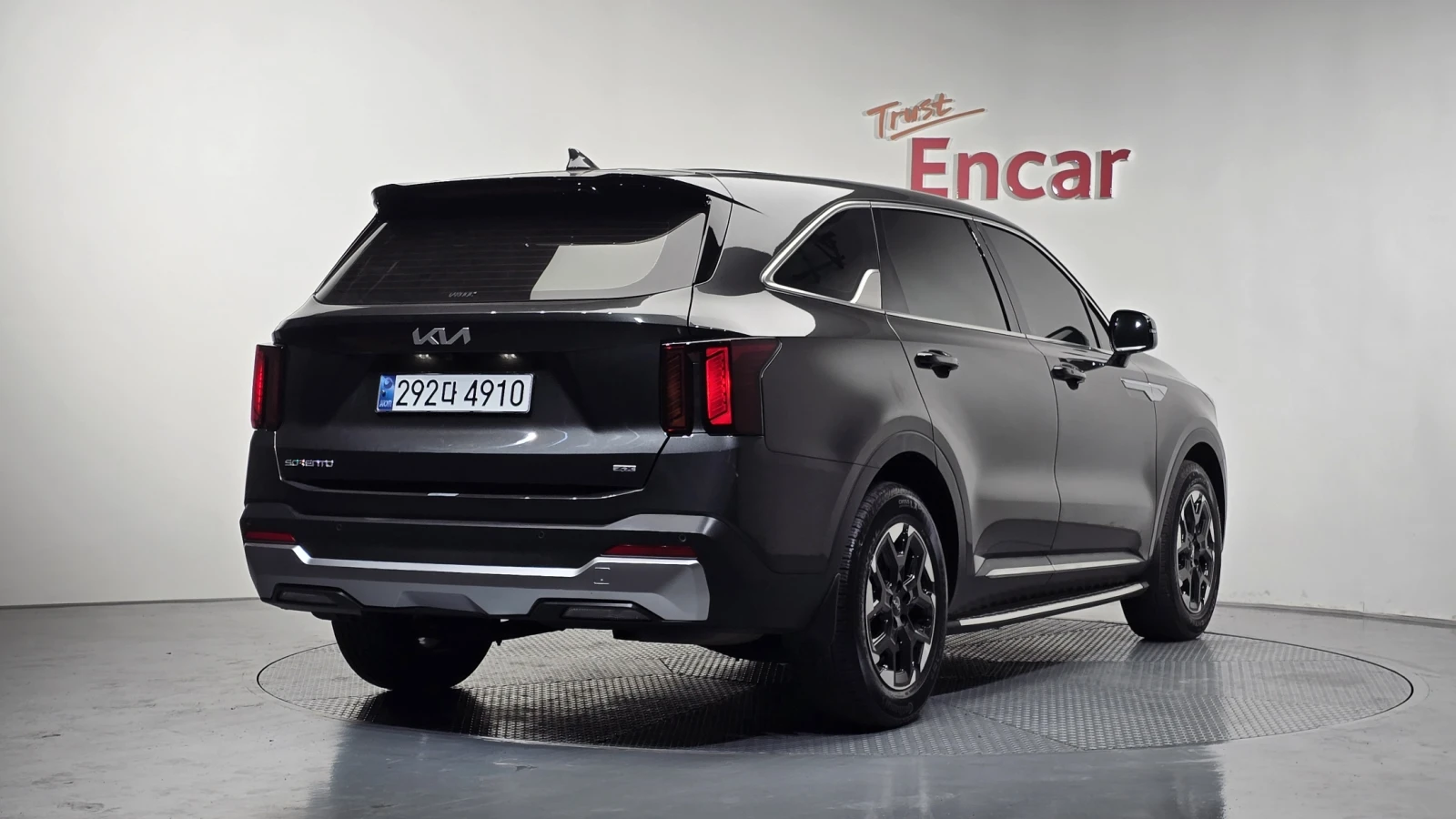 Kia Sorento 2024* 4x4* 7 PASS* ОБДУХ* DIS* КРАЙНА ЦЕНА, снимка 3 - Автомобили и джипове - 55596739