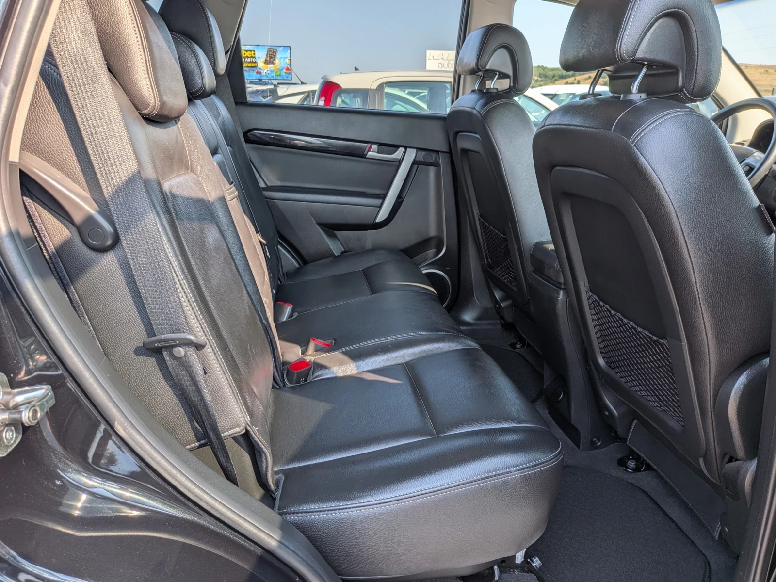 Chevrolet Captiva 2.2d 4x4 7mesta Ful, снимка 12 - Автомобили и джипове - 56047335