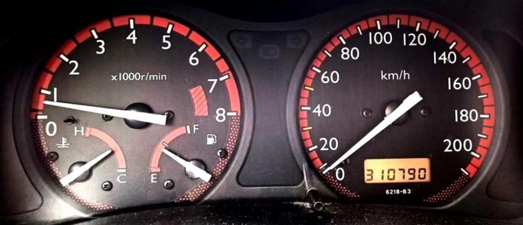 Honda Hr-v, снимка 7 - Автомобили и джипове - 56078816