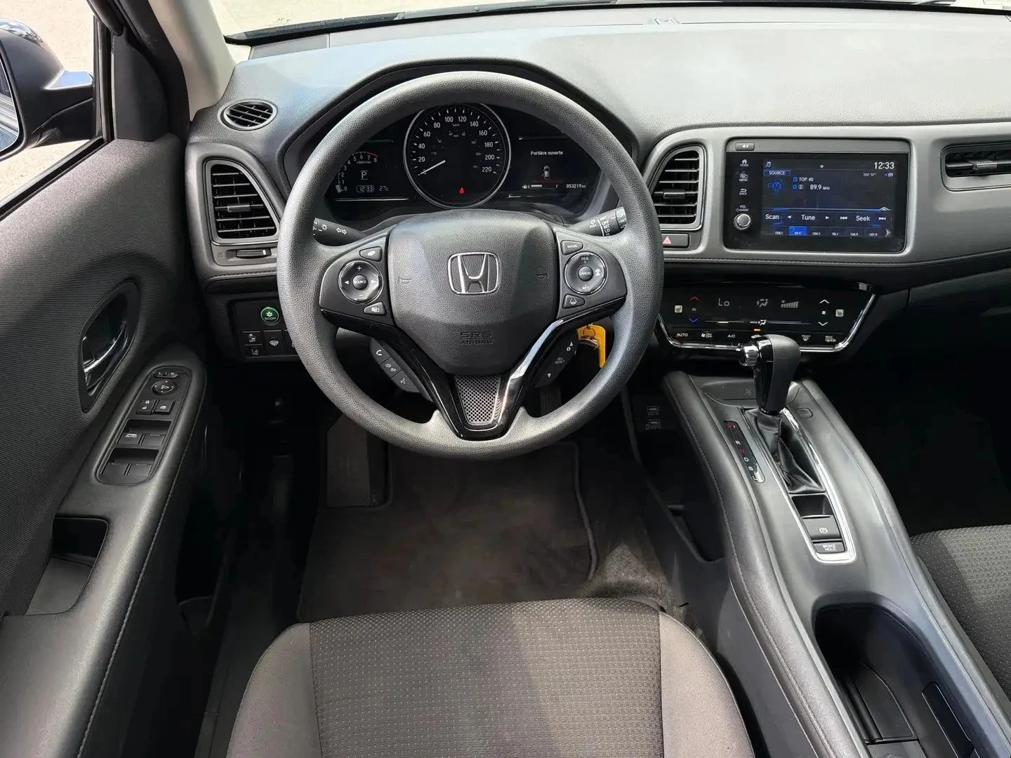 Honda Hr-v, снимка 13 - Автомобили и джипове - 56683326