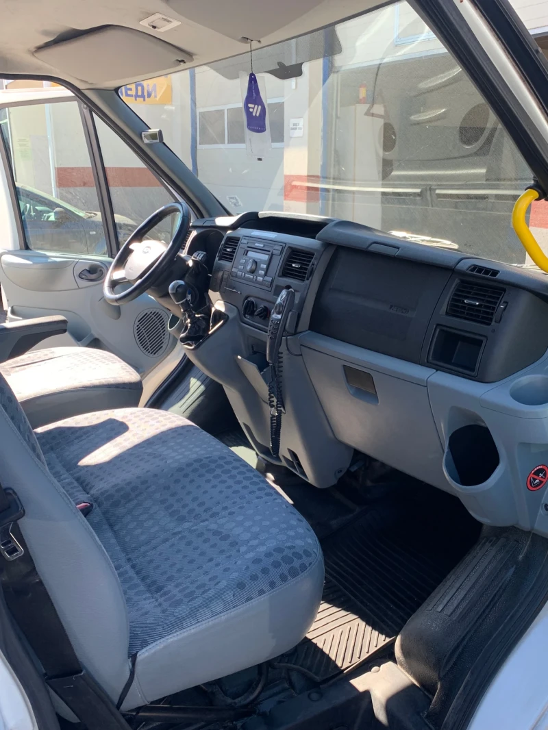 Ford Transit 2.2tdci, снимка 9 - Бусове и автобуси - 47376609