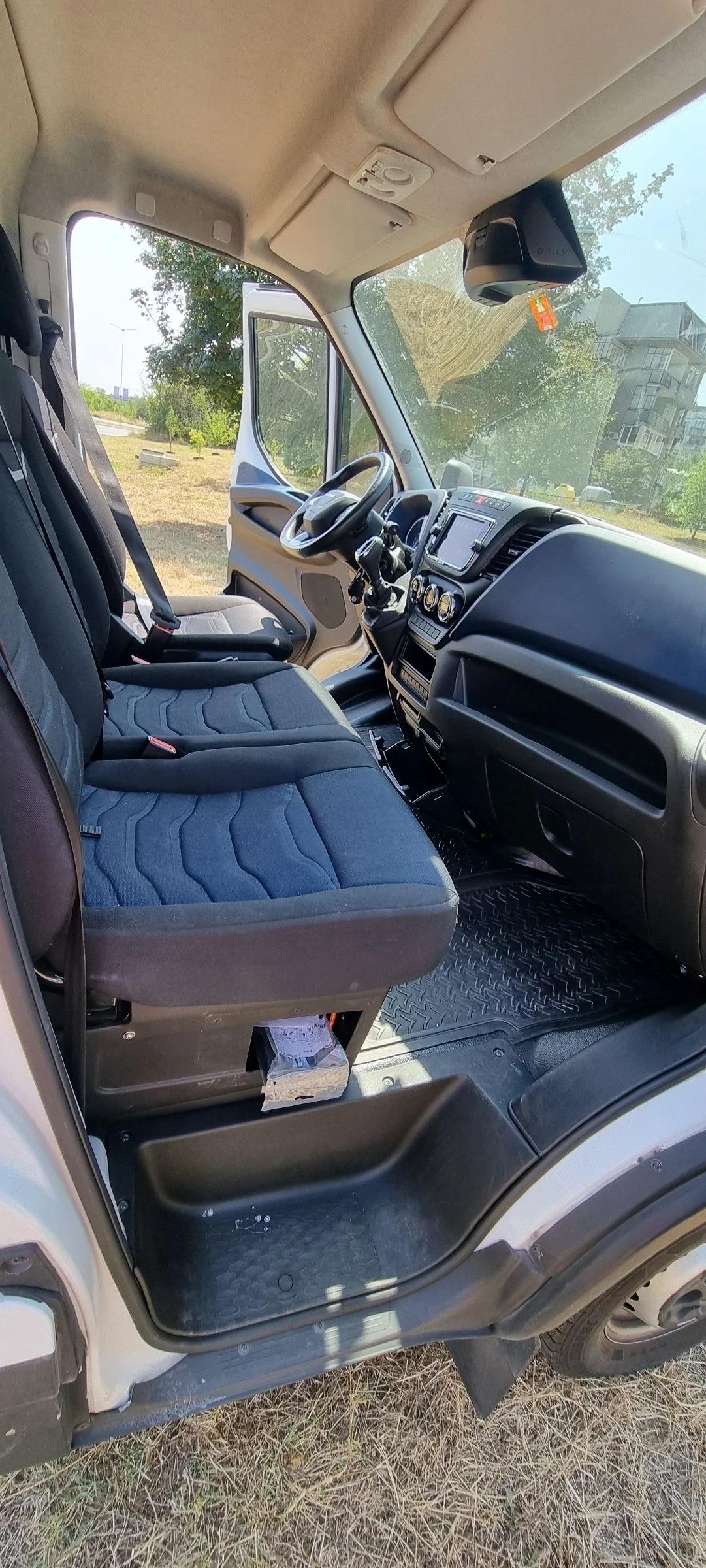 Iveco 35s16, снимка 8 - Бусове и автобуси - 53896053