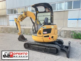 Багер Cat 030Esr / Перфектен / Оригинална боя, снимка 3