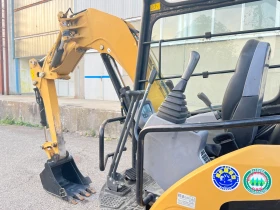 Багер Cat 030Esr / Перфектен / Оригинална боя, снимка 9