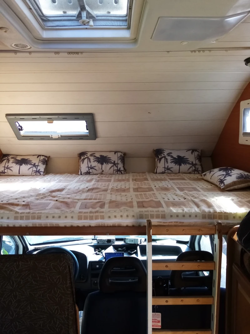 Кемпер Ford, снимка 5 - Каравани и кемпери - 52357531