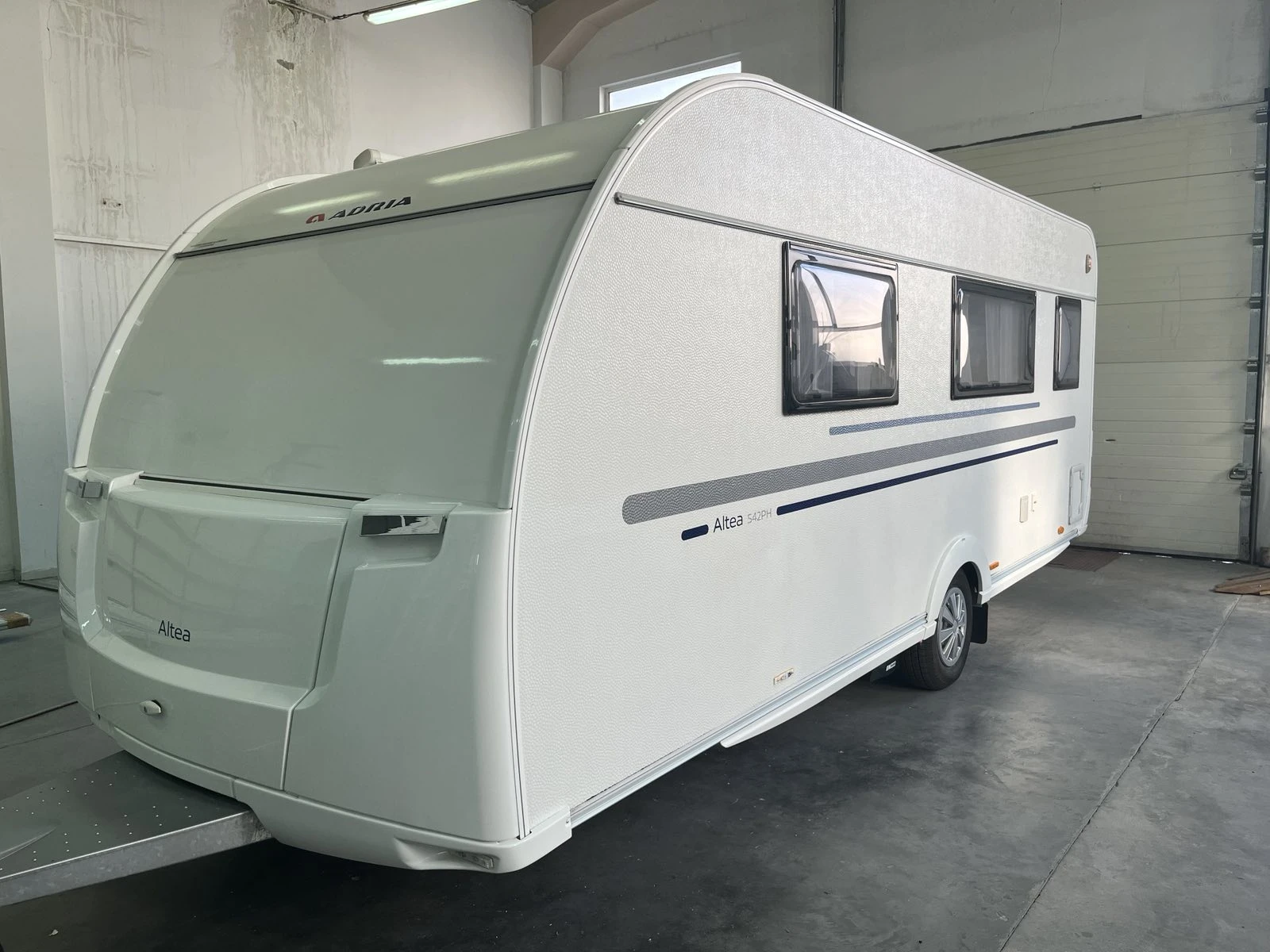 Каравана Adria Altea 542 ph - изображение 2