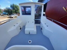   C.N.A. Clear Liner 600 Pilothouse | Mobile.bg    15