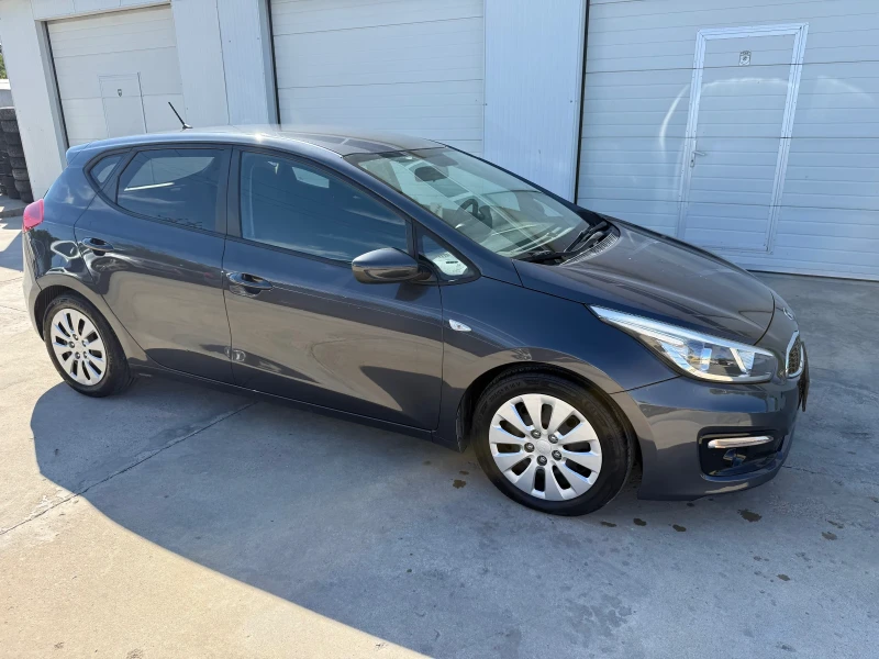 Kia Ceed 1.6crdi 110k * 150000km* NOVA* , снимка 13 - Автомобили и джипове - 41378073
