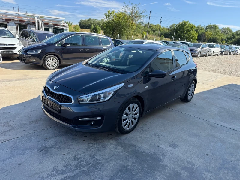 Kia Ceed 1.6crdi 110k * 150000km* NOVA* , снимка 3 - Автомобили и джипове - 41378073