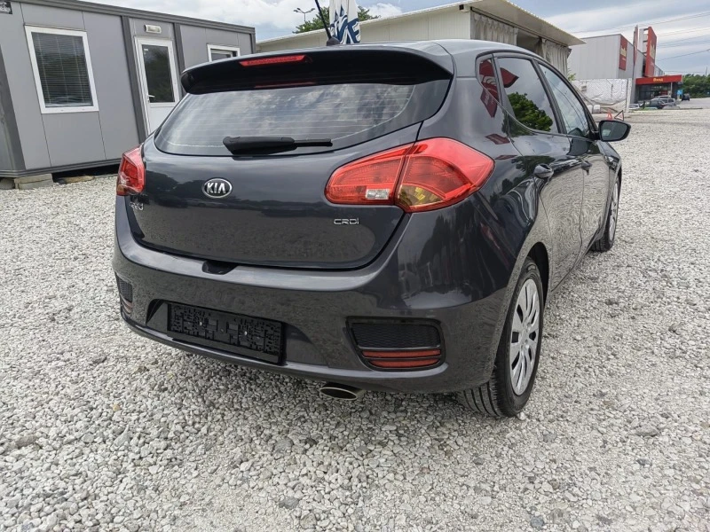 Kia Ceed 1, 6crdi 110k * 150000km* NOVA* , снимка 15 - Автомобили и джипове - 41378073