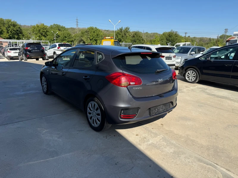 Kia Ceed 1.6crdi 110k * 150000km* NOVA* , снимка 5 - Автомобили и джипове - 41378073