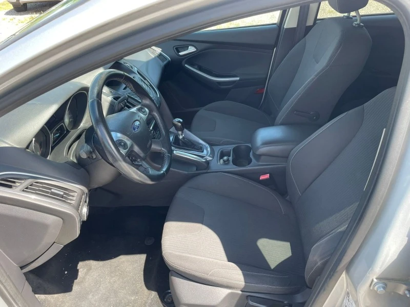 Ford Focus, снимка 10 - Автомобили и джипове - 47213930