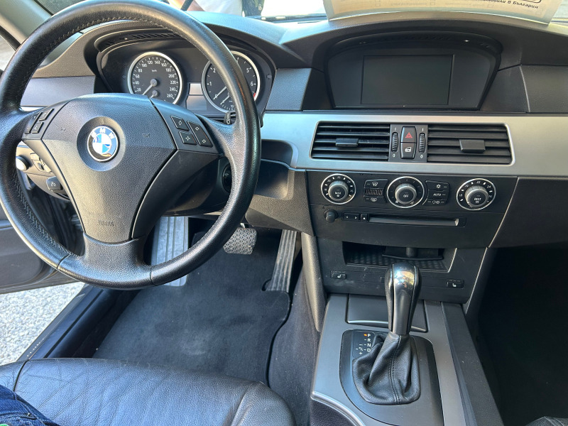 BMW 525 LPG ТОП Състояние, снимка 13 - Автомобили и джипове - 46413464