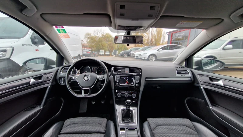 VW Golf 1.6D/DISTRONIK/PODGREV/MAXX FULL, снимка 9 - Автомобили и джипове - 47959871