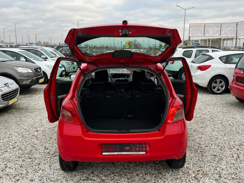 Toyota Yaris ЛИЗИНГ-1, 3 КЛИМАТИК, снимка 9 - Автомобили и джипове - 48273211