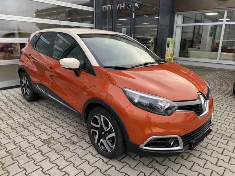 Renault Captur 1.5 dCI, снимка 6 - Автомобили и джипове - 48512776