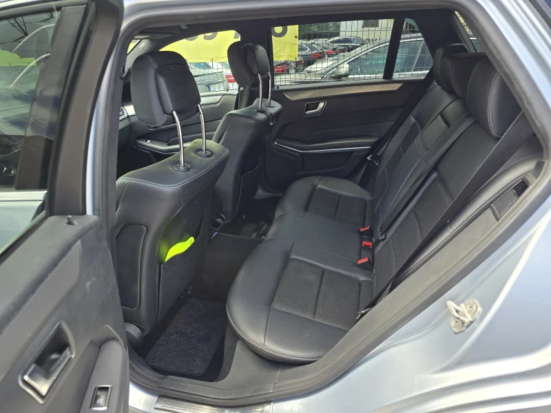Mercedes-Benz E 300 AVANGARDE/HYBRID/SPORT, снимка 10 - Автомобили и джипове - 50324704