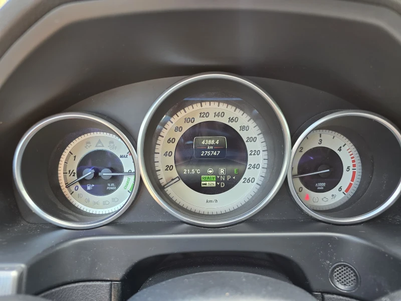 Mercedes-Benz E 300 AVANGARDE/HYBRID/SPORT, снимка 16 - Автомобили и джипове - 50324704