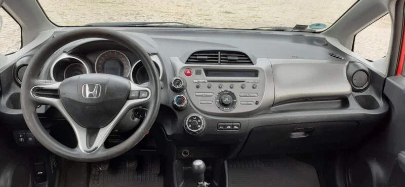 Honda Jazz 1.2 i-VTEC, снимка 6 - Автомобили и джипове - 51748888