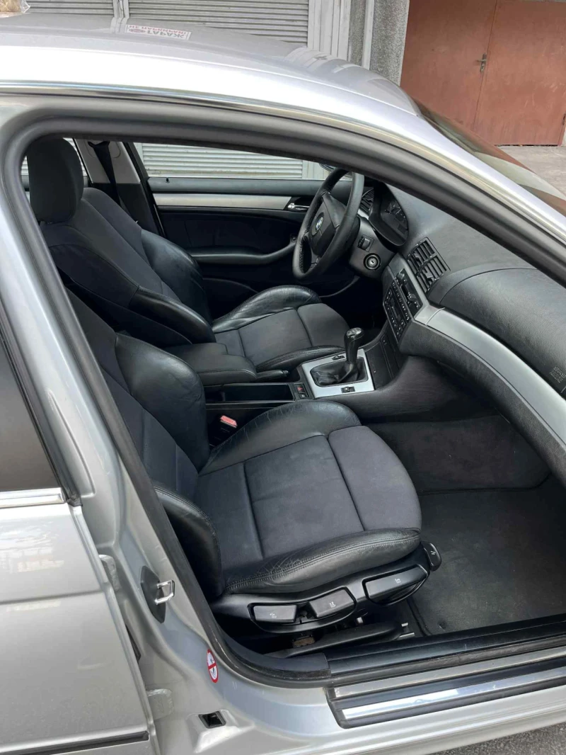 BMW 320, снимка 9 - Автомобили и джипове - 52275113