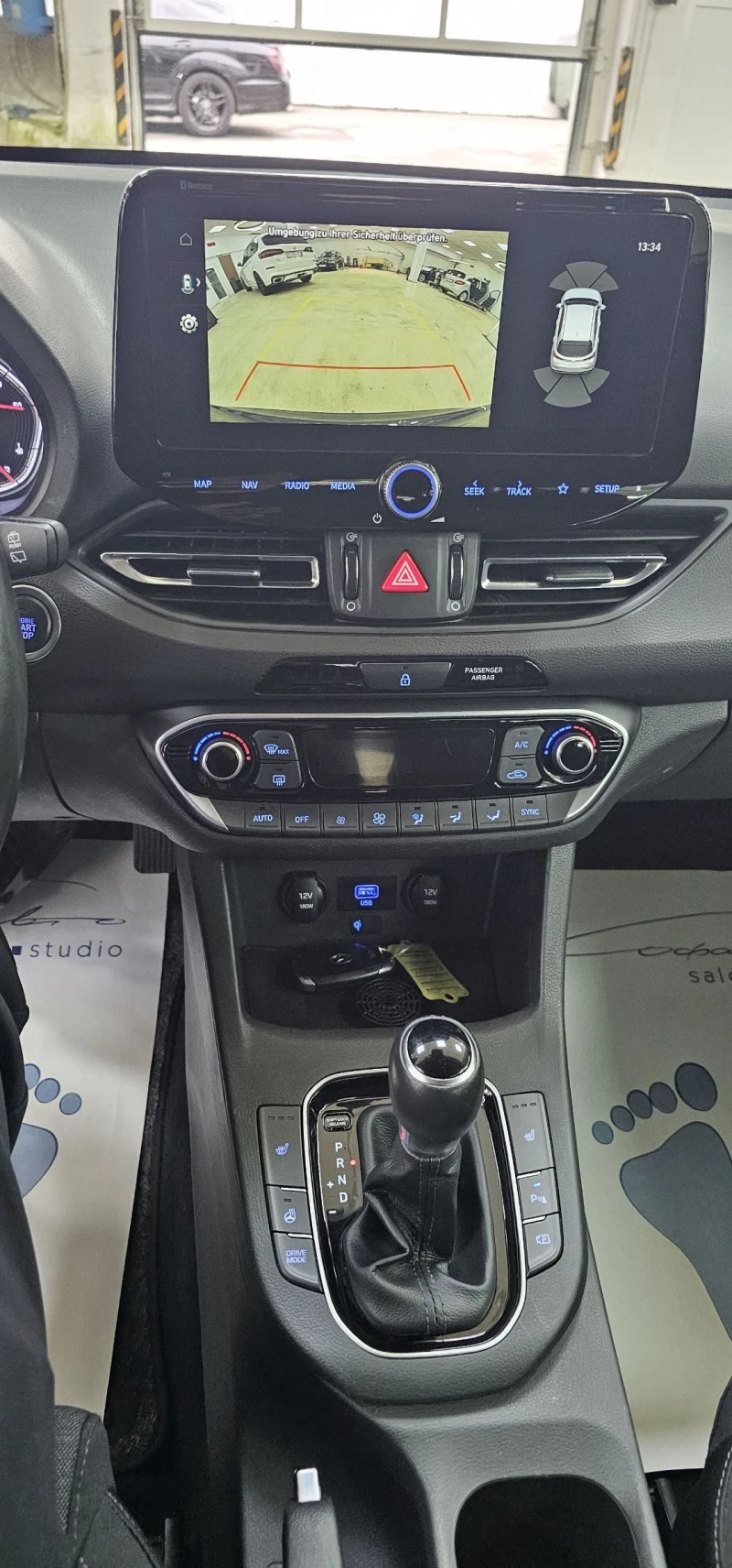 Hyundai I30 1.6 crdi avtomat Navi Kamera Germany , снимка 13 - Автомобили и джипове - 52304408