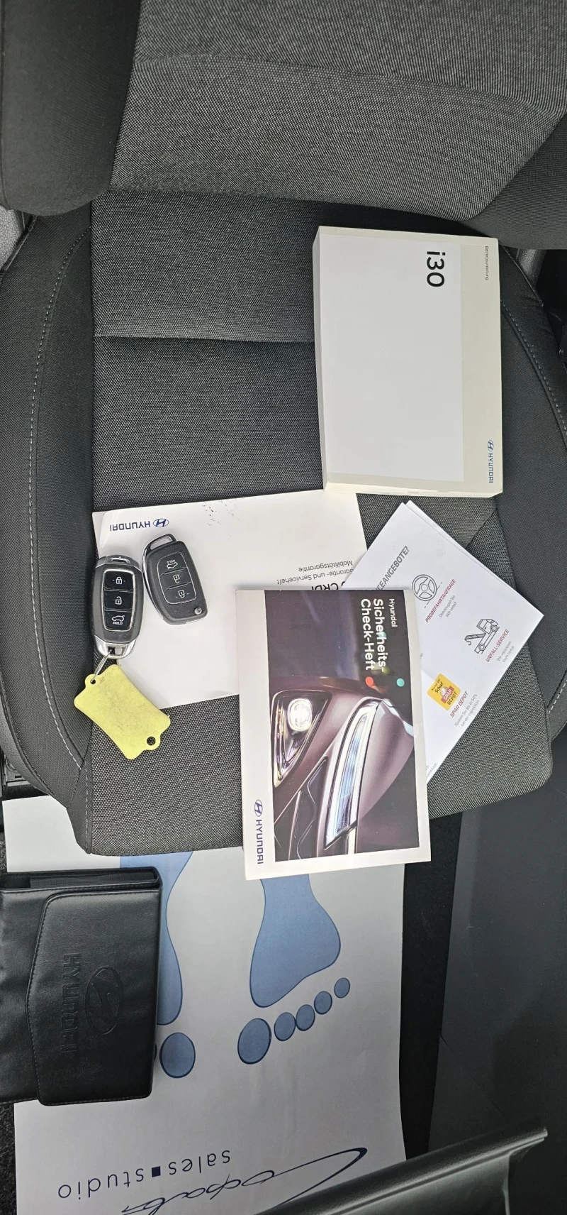 Hyundai I30 1.6 crdi avtomat Navi Kamera Germany , снимка 16 - Автомобили и джипове - 52304408