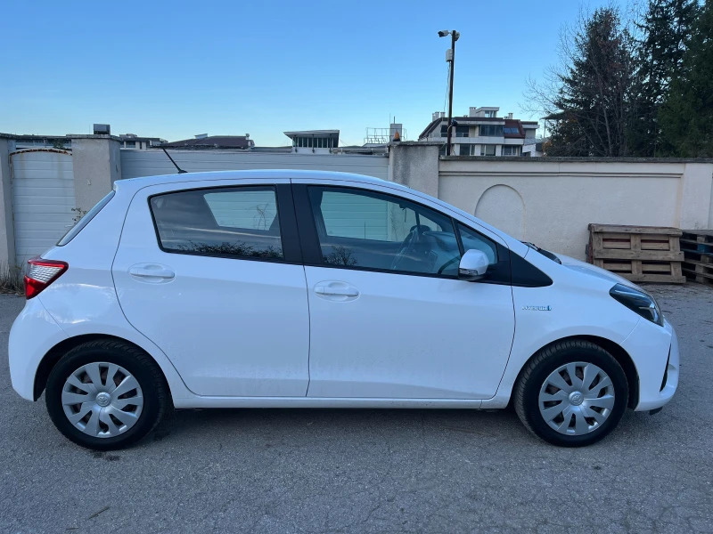 Toyota Yaris, снимка 2 - Автомобили и джипове - 52498030