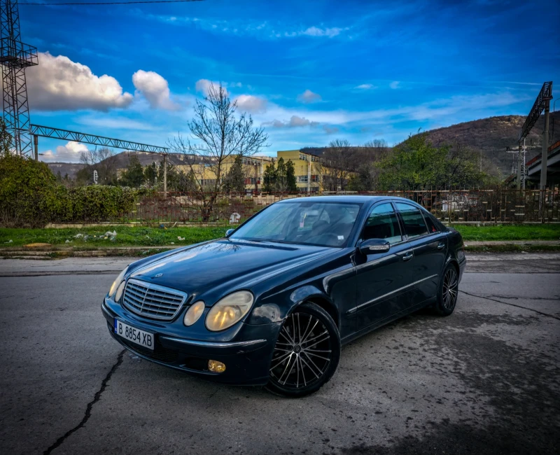 Mercedes-Benz E 220 CDI= ELEGANCE= , снимка 2 - Автомобили и джипове - 52665062