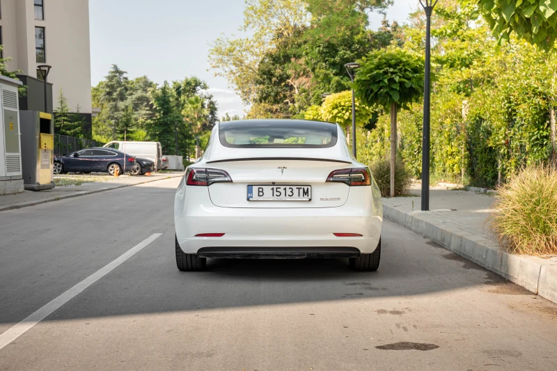 Tesla Model 3 Performance, снимка 7 - Автомобили и джипове - 53382946