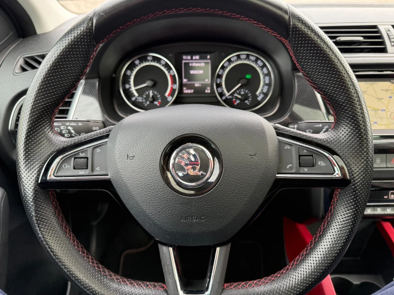 Skoda Fabia 1.2TSI MONTE CARLO* DSG* ПАНОРАМА* ПОДГРЕВ* K LESS, снимка 17 - Автомобили и джипове - 53415857