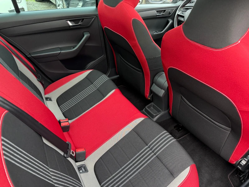 Skoda Fabia 1.2TSI MONTE CARLO* DSG* ПАНОРАМА* ПОДГРЕВ* K LESS, снимка 13 - Автомобили и джипове - 53415857