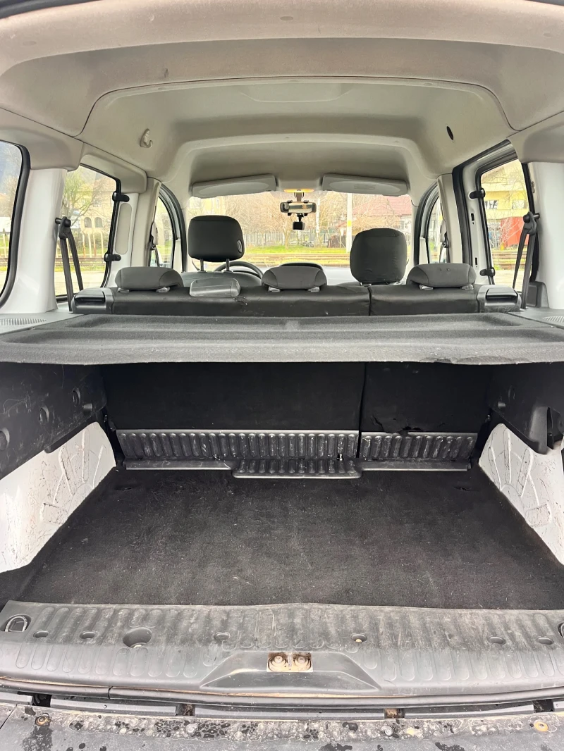 Renault Kangoo, снимка 6 - Автомобили и джипове - 53572097