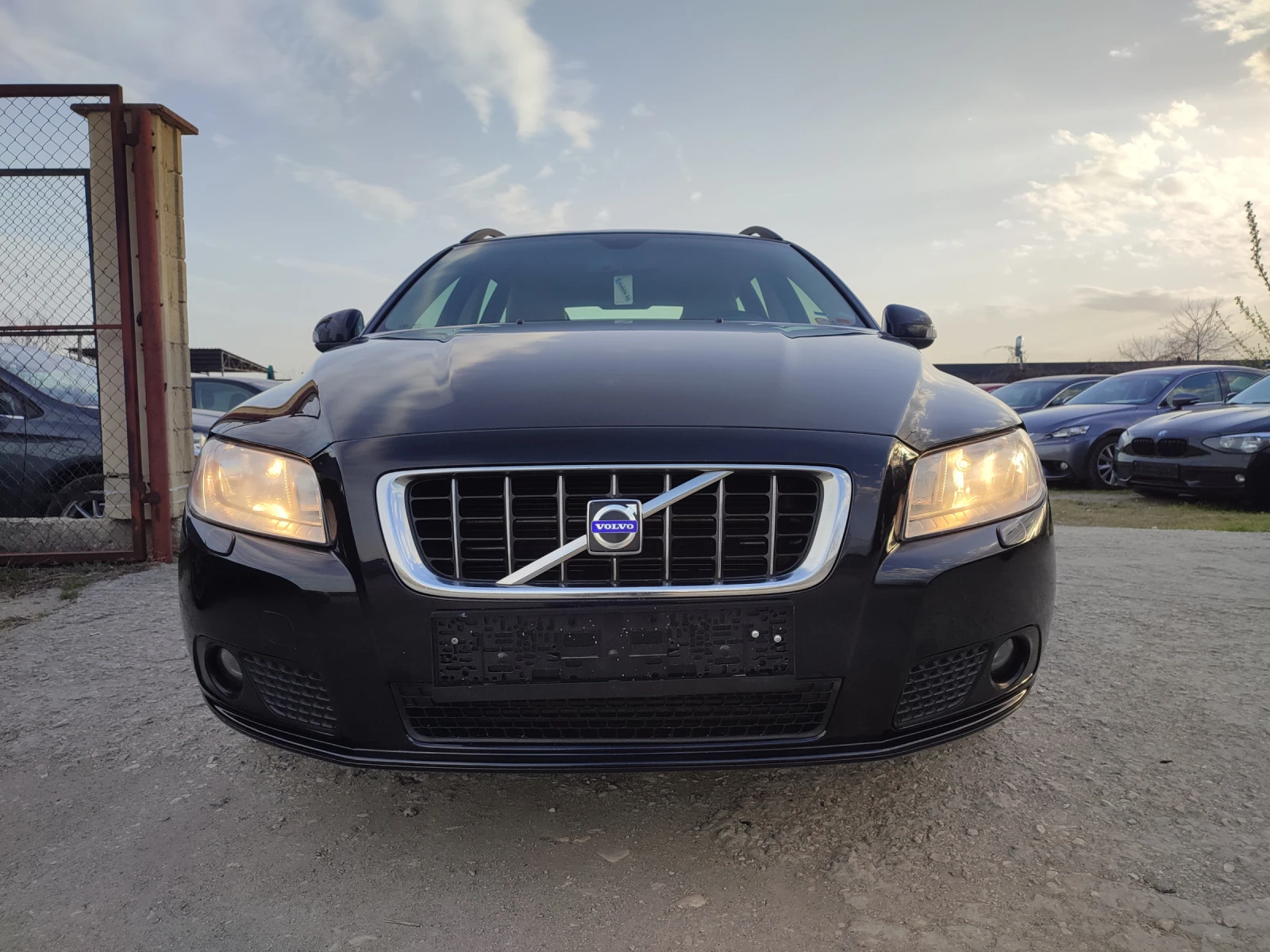 Volvo V70 2.5 T full - изображение 8