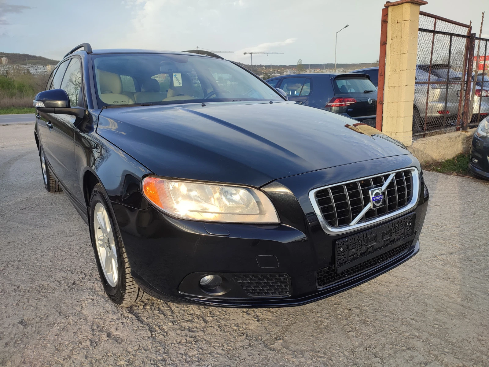 Volvo V70 2.5 T full - изображение 7