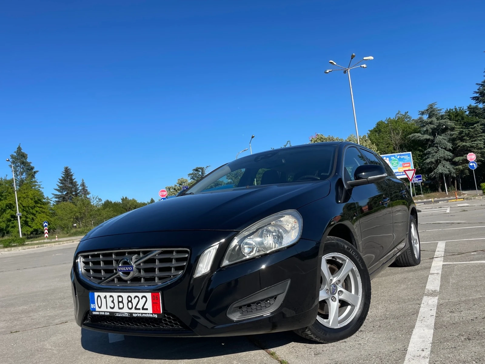 Volvo V60 163p.s///Navi///Avtomat///Top - изображение 4