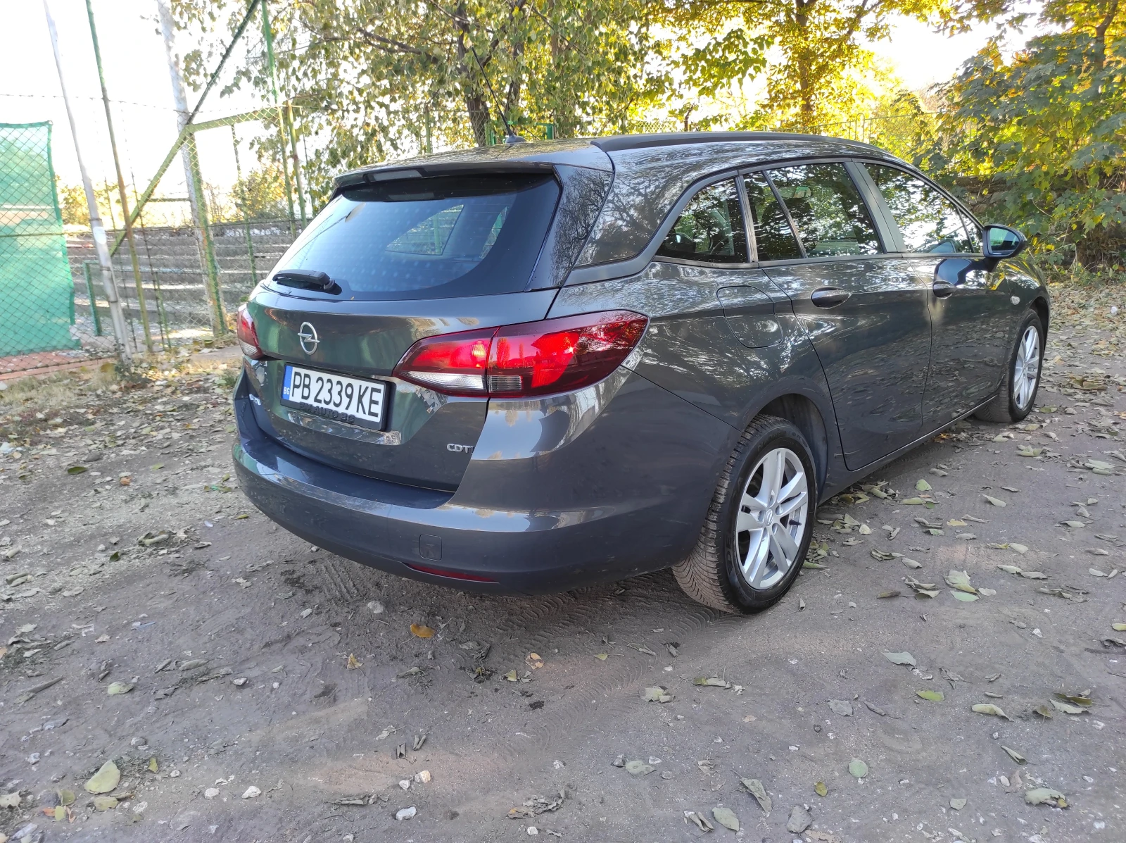 Opel Astra К 1.6TDCI 95кс - изображение 5