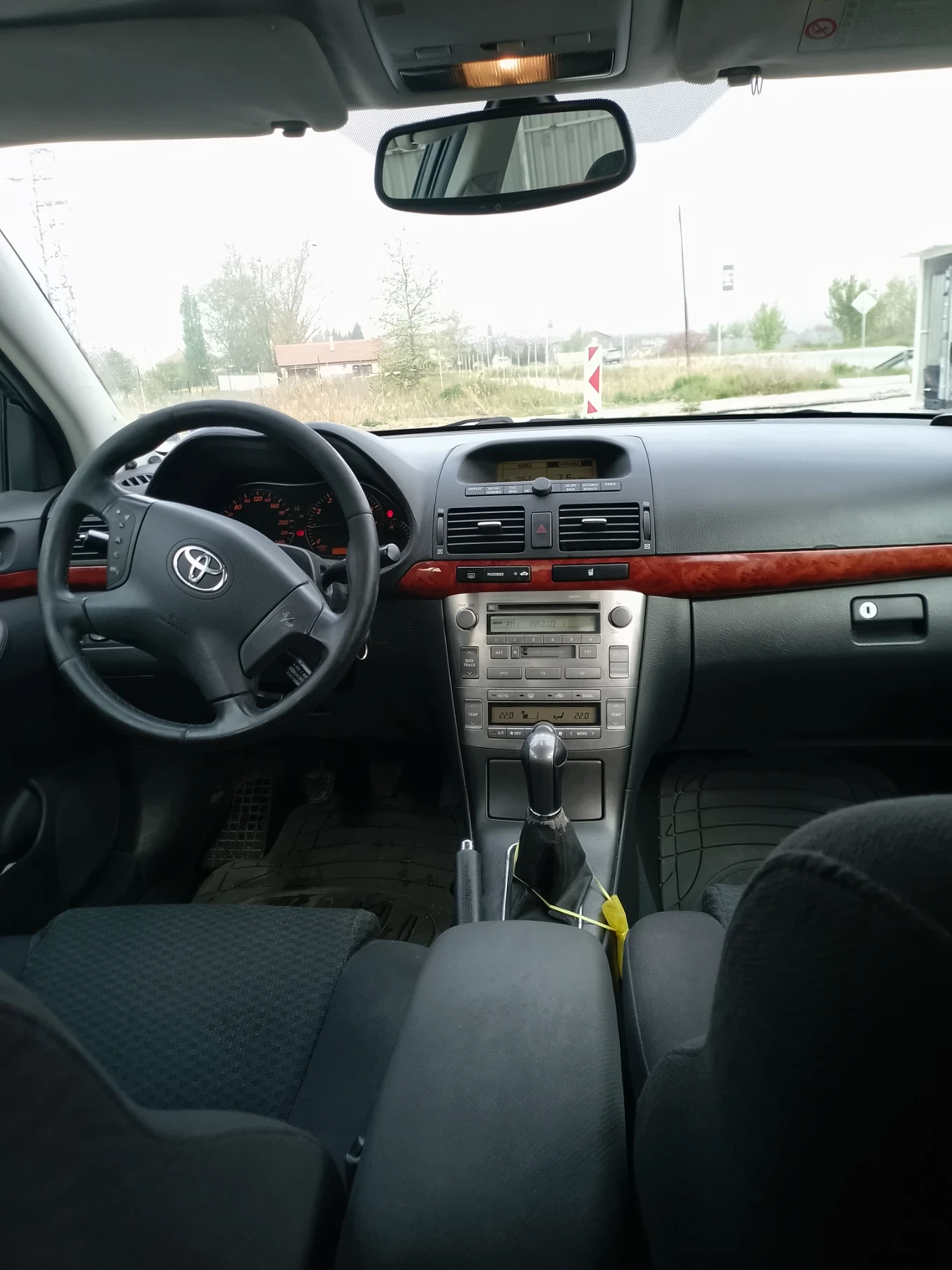 Toyota Avensis  - изображение 8