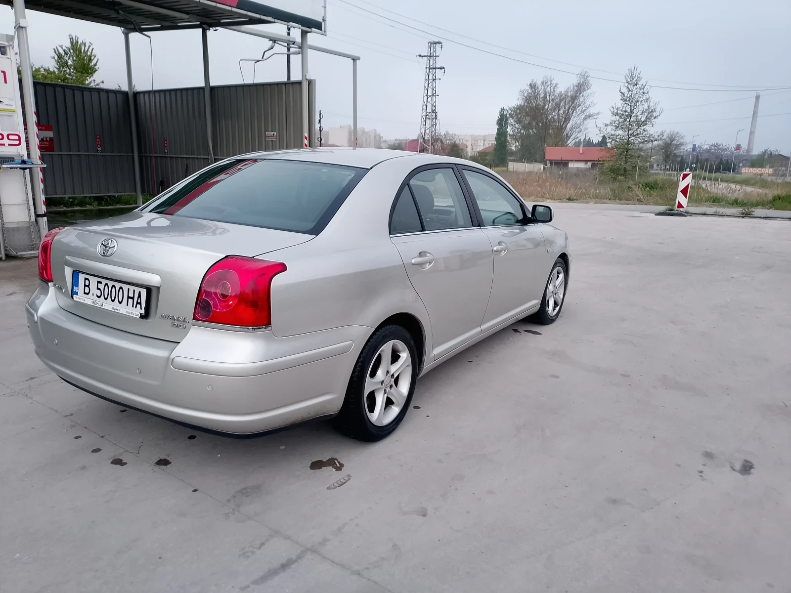 Toyota Avensis  - изображение 5