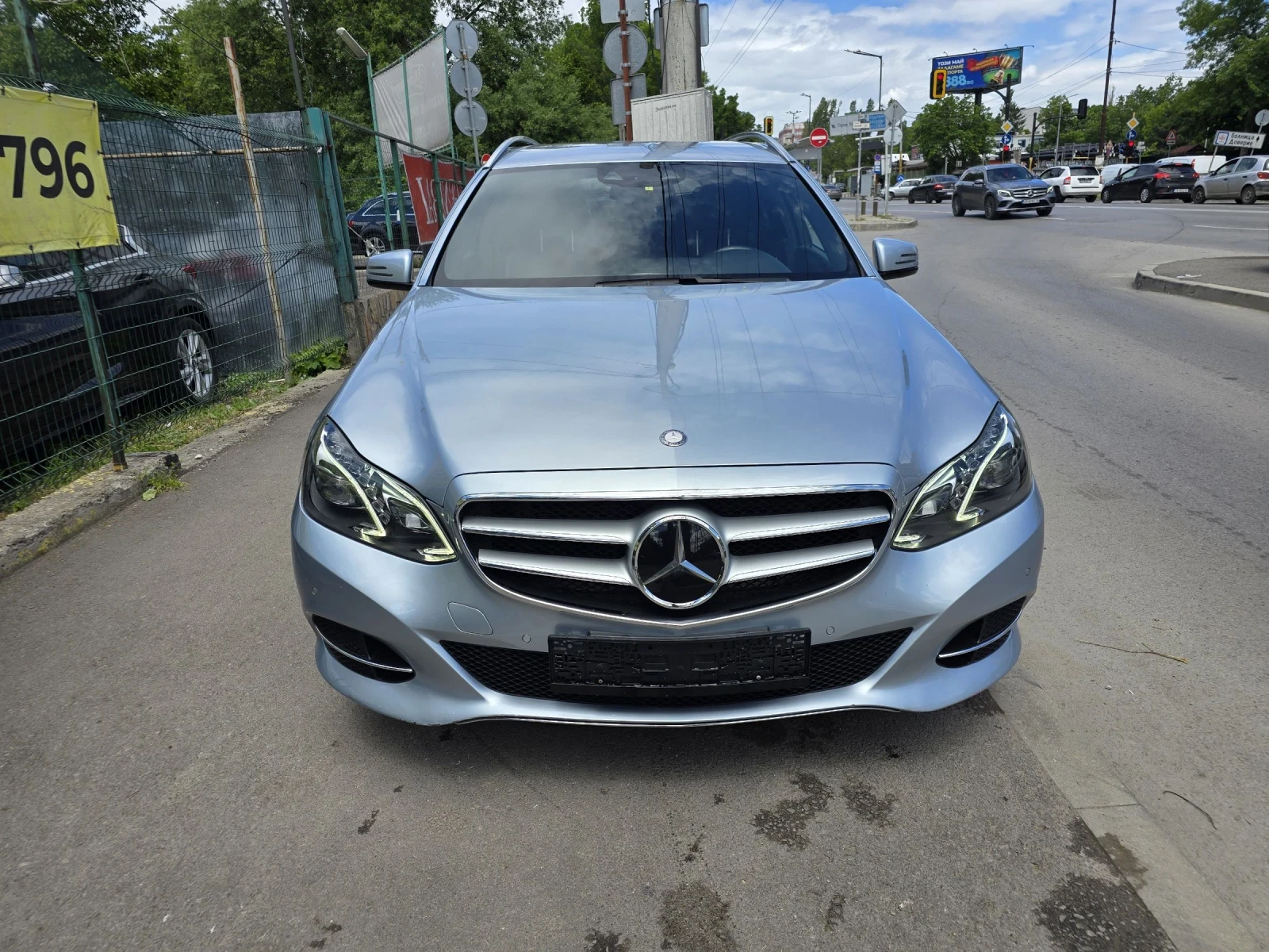 Mercedes-Benz E 300 AVANGARDE/HYBRID/SPORT - изображение 2