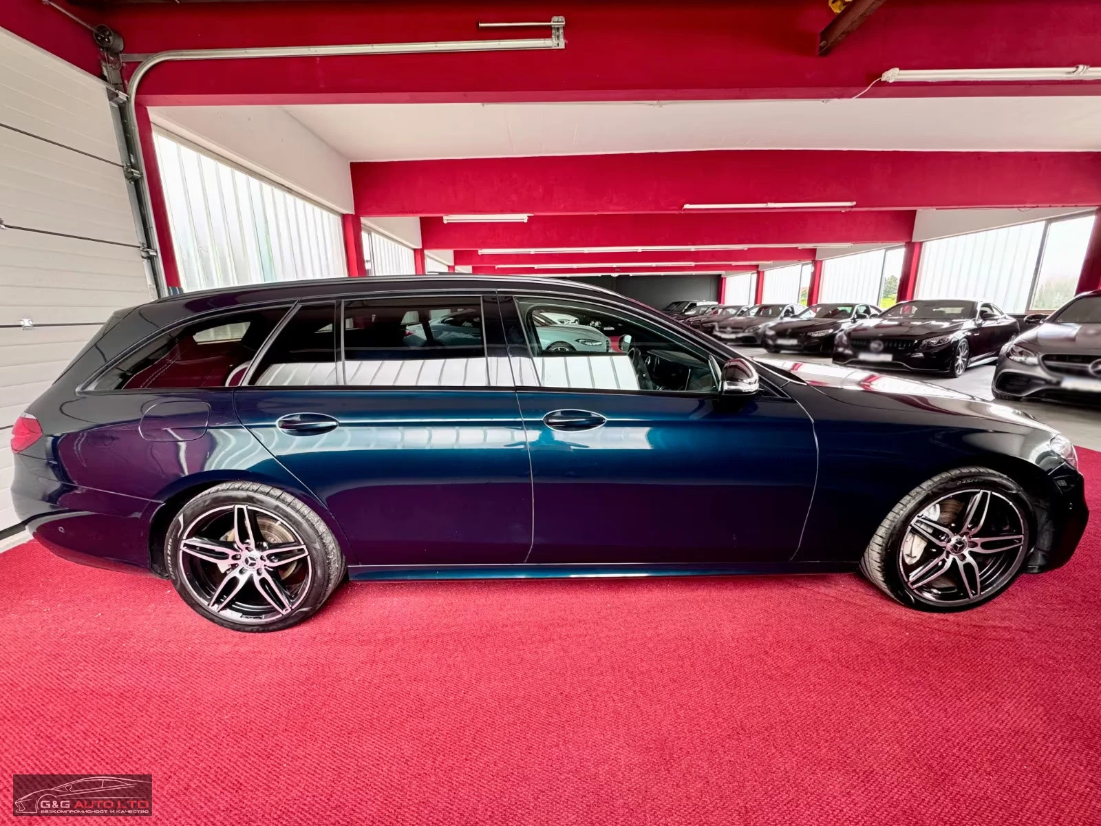 Mercedes-Benz E 220 d/AMG/194HP/AIRM./PANO/DISTRONIC/HUD/CAM/LED/784f - изображение 5