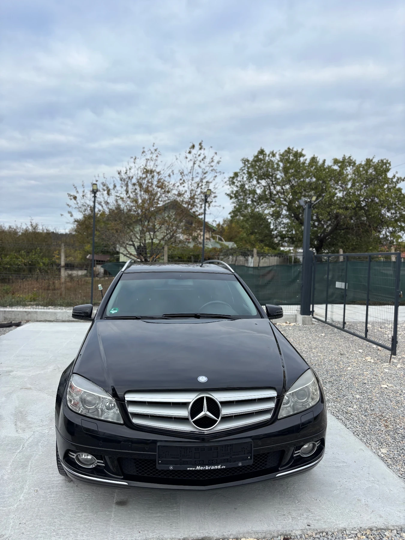 Mercedes-Benz 220  - изображение 7
