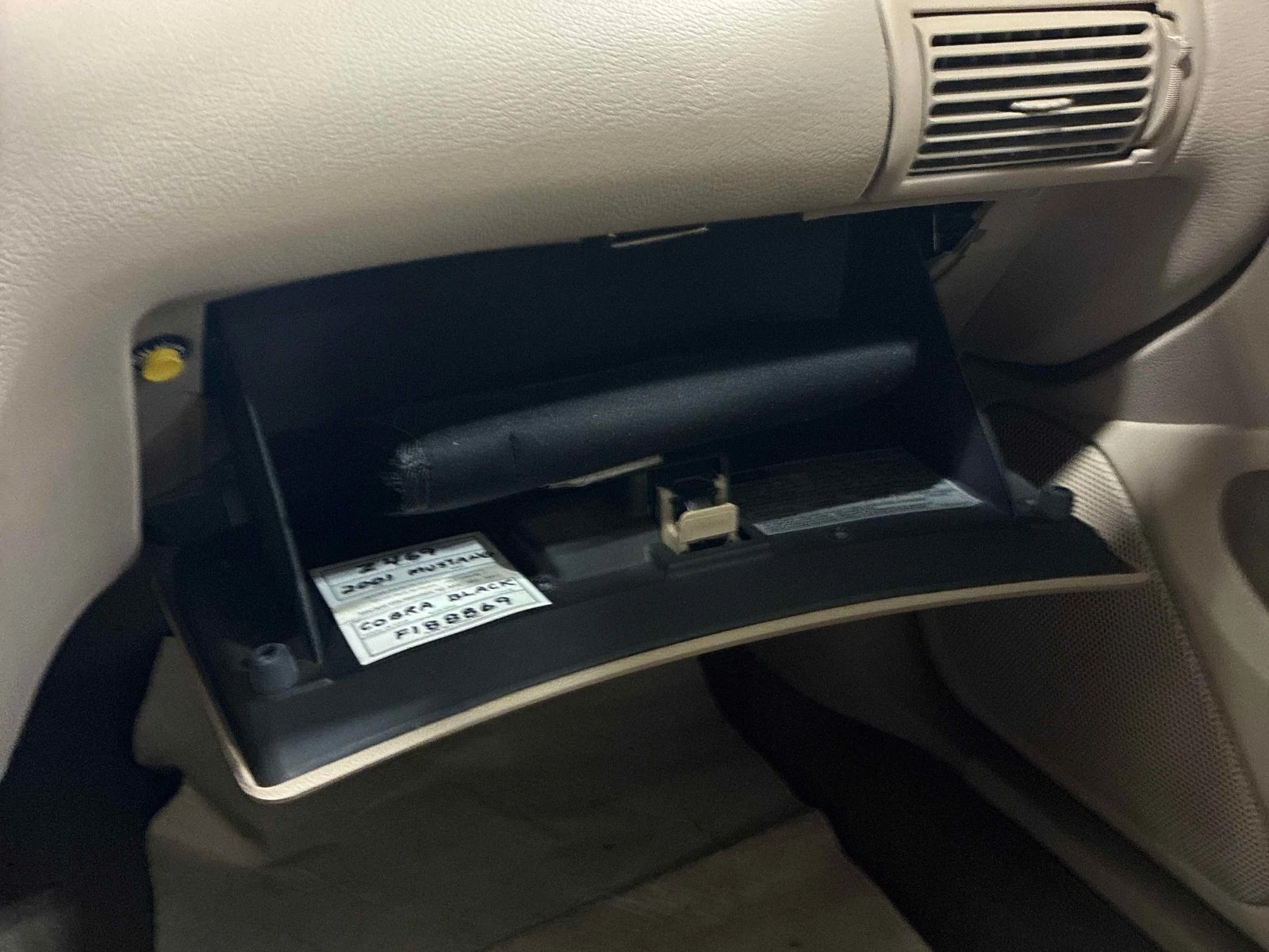 Ford Mustang 99km! showroom cond. CARFAX    | Mobile.bg   15