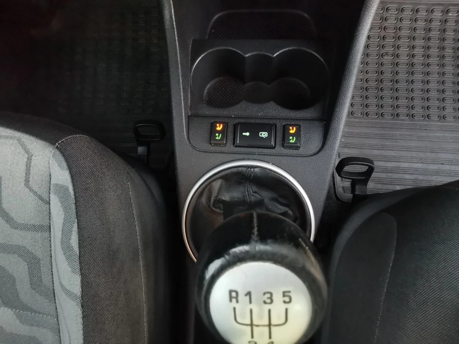 Skoda Fabia 1.4-86�� �������� | Mobile.bg � ����������� 11