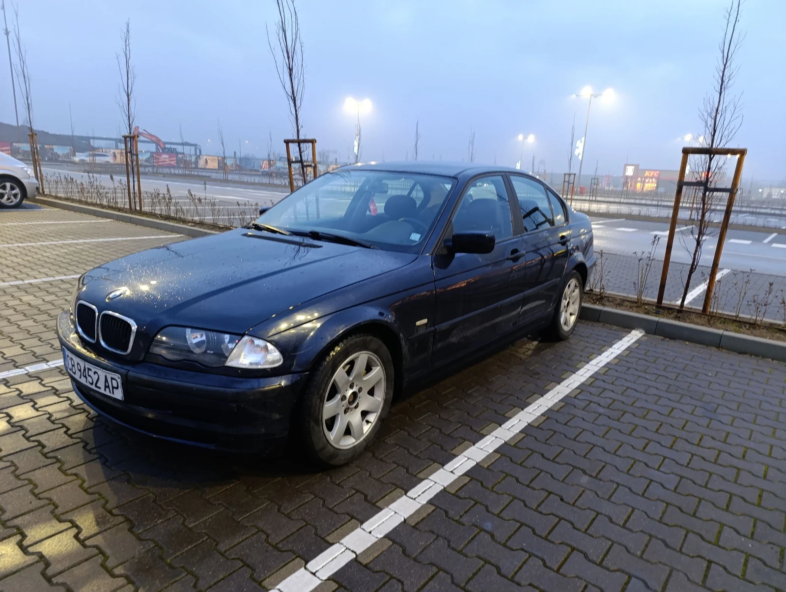 BMW 318  - изображение 2