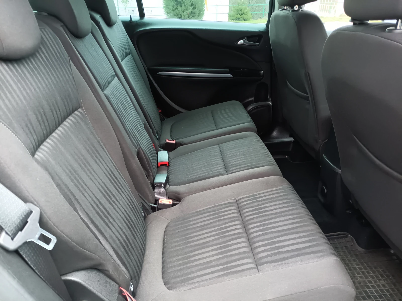 Opel Zafira ��� 7 ����� �������� �������  | Mobile.bg � ����������� 11