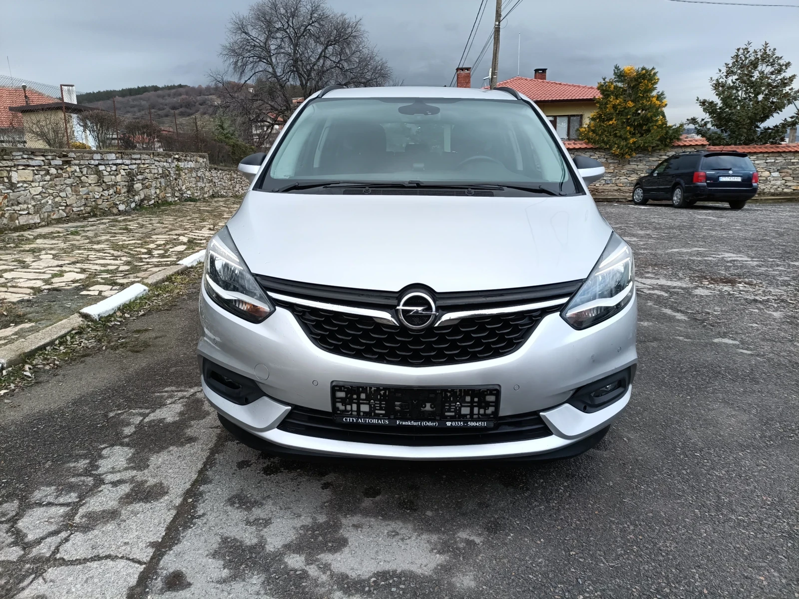 Opel Zafira Газ 7 места сервизна история  - изображение 2