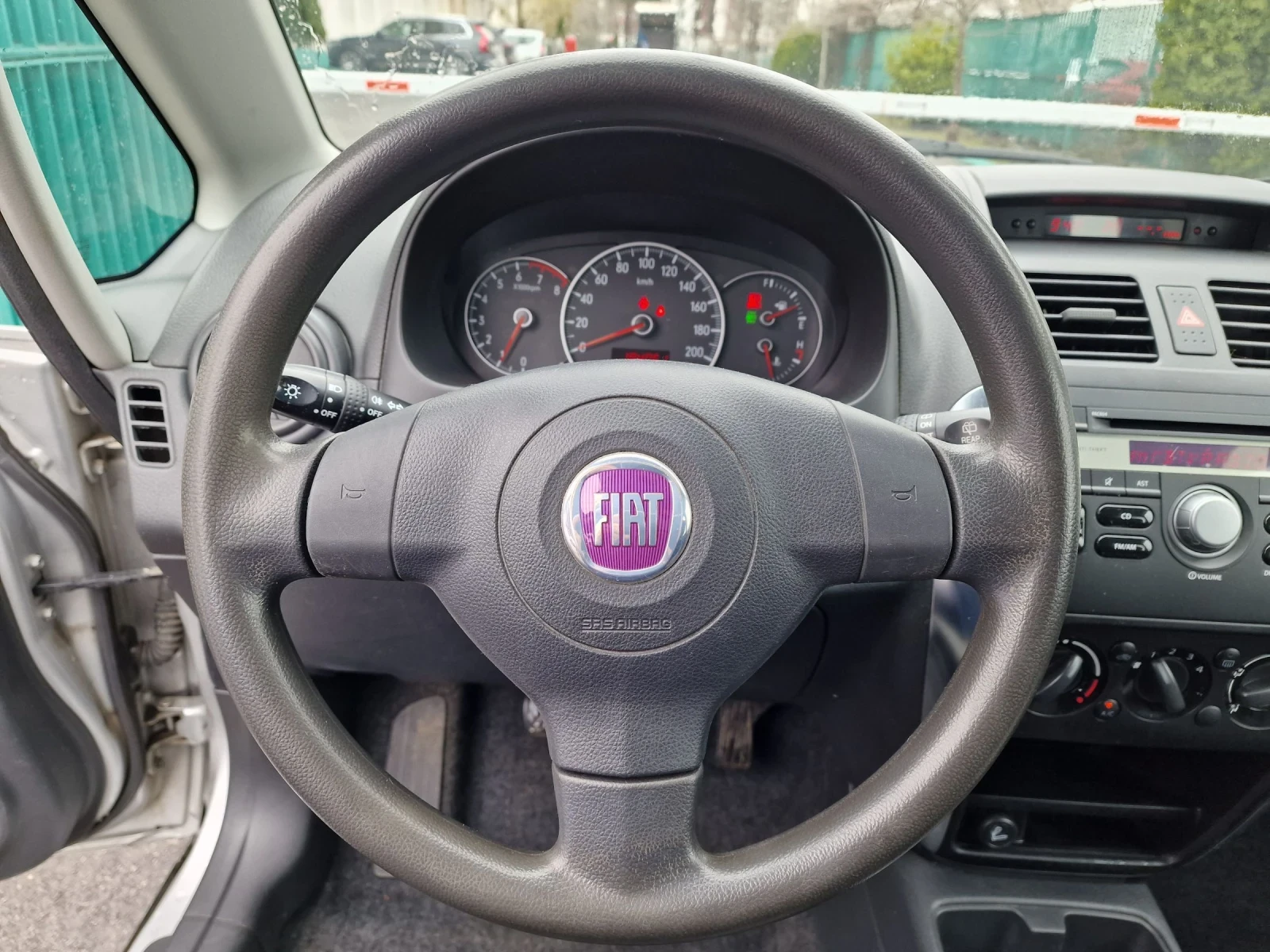 Fiat Sedici 2.0M-jet 4x4, снимка 11 - Автомобили и джипове - 54132985