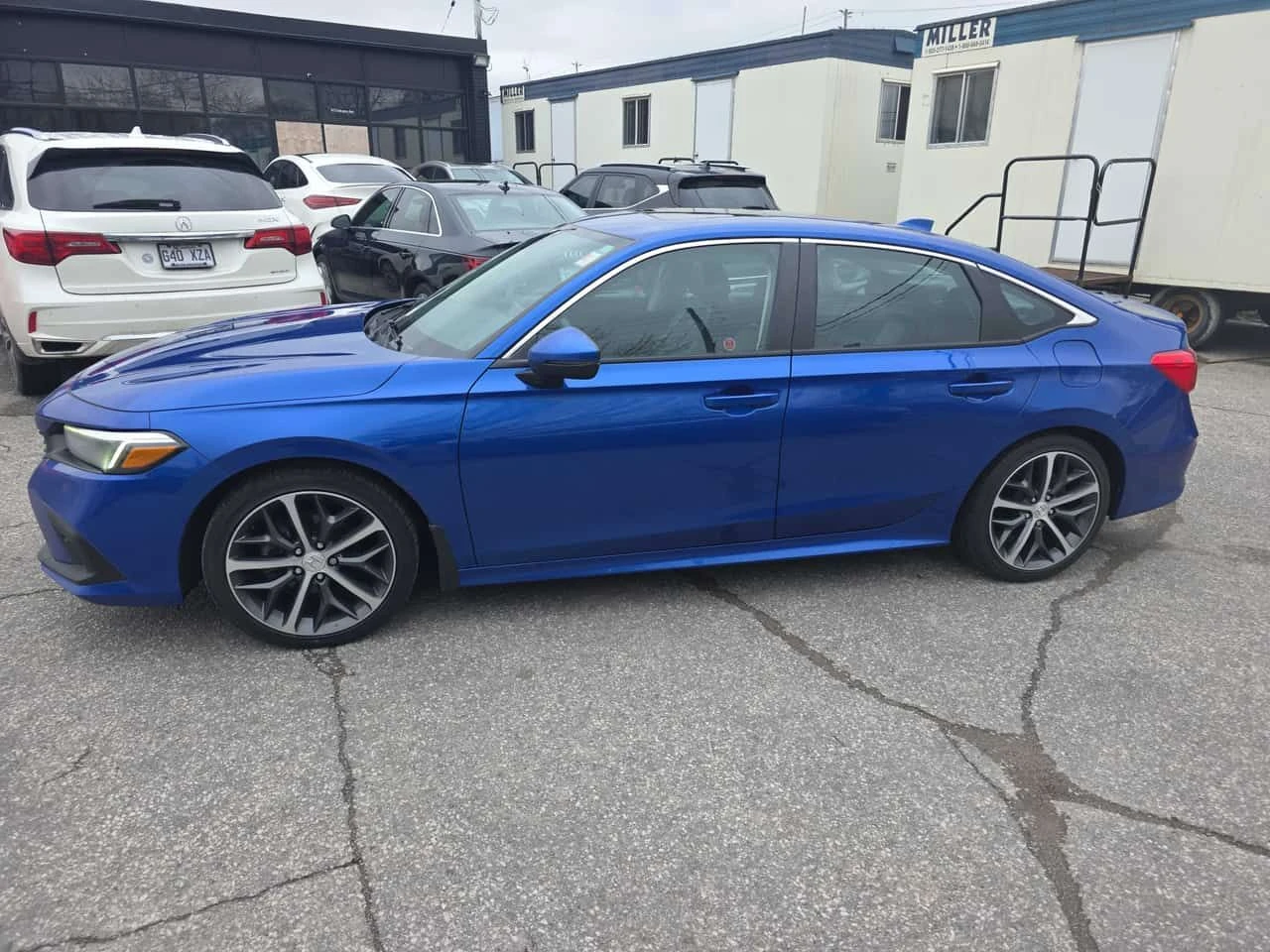 Honda Civic * Touring * CARFAX * 2 КЛЮЧА * ПАНО * KEYLESS, снимка 2 - Автомобили и джипове - 54415959