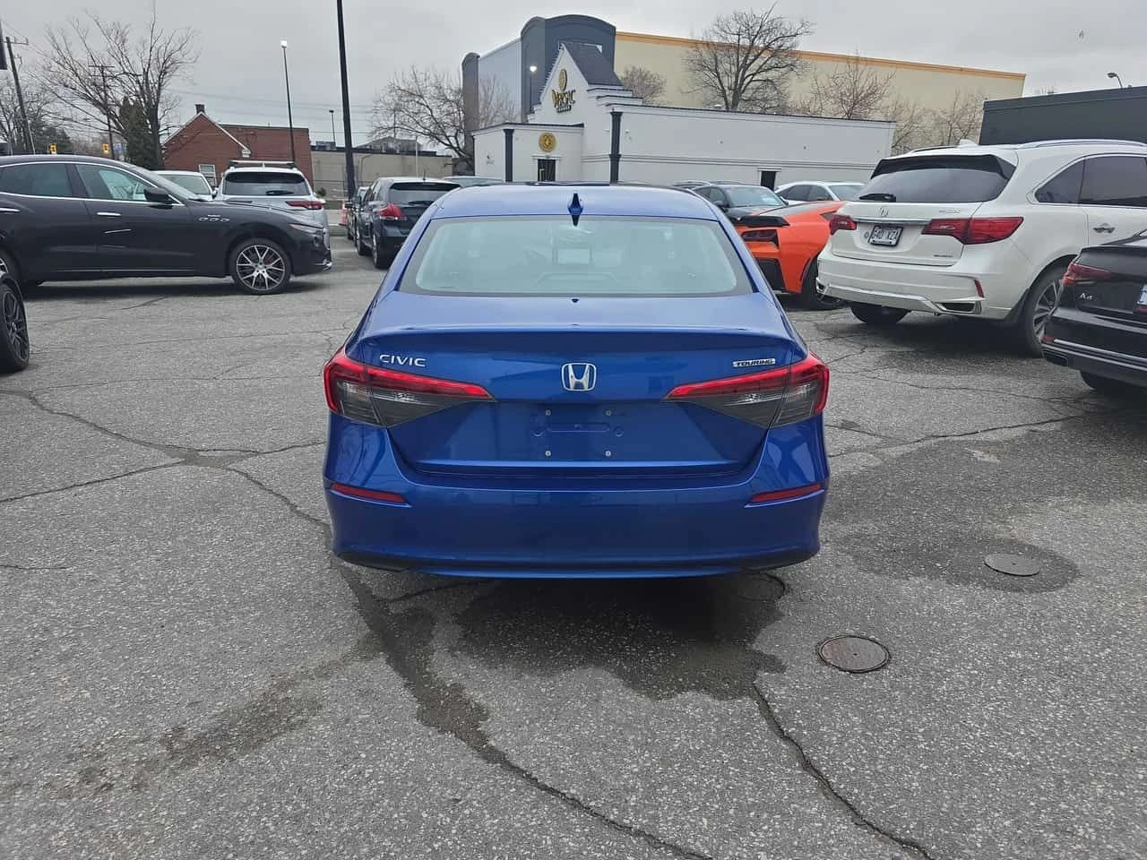 Honda Civic * Touring * CARFAX * 2 КЛЮЧА * ПАНО * KEYLESS, снимка 4 - Автомобили и джипове - 54415959